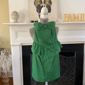 NWT green peplum dress with bow